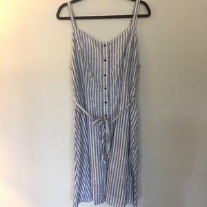 Old Navy Striped dress